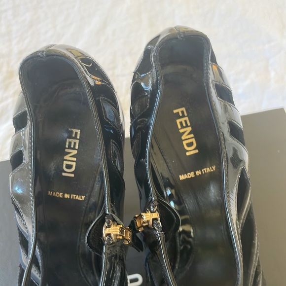 AUTH Fendi Patent Leather Cage Booties - Picture 4 of 6